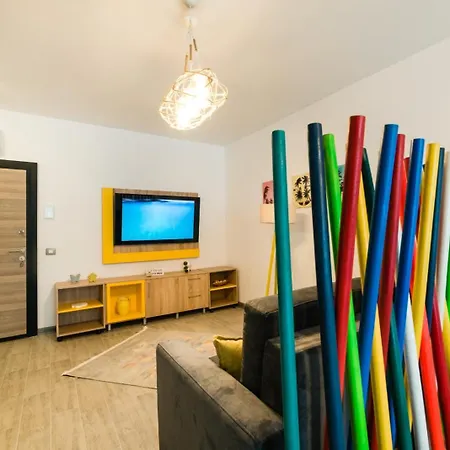 Elite & Mamaia Nord Cu Piscina Incalzita 那沃达利