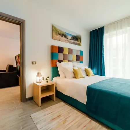 Apartment Elite Beach & Spa Mamaia Nord Cu Piscina Incalzita Spa