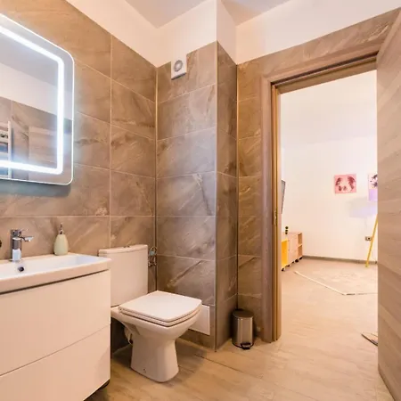 Elite Beach & Spa Mamaia Nord Cu Piscina Incalzita Spa *