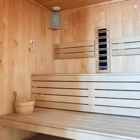 Apartment Elite Beach & Spa Mamaia Nord Cu Piscina Incalzita Spa